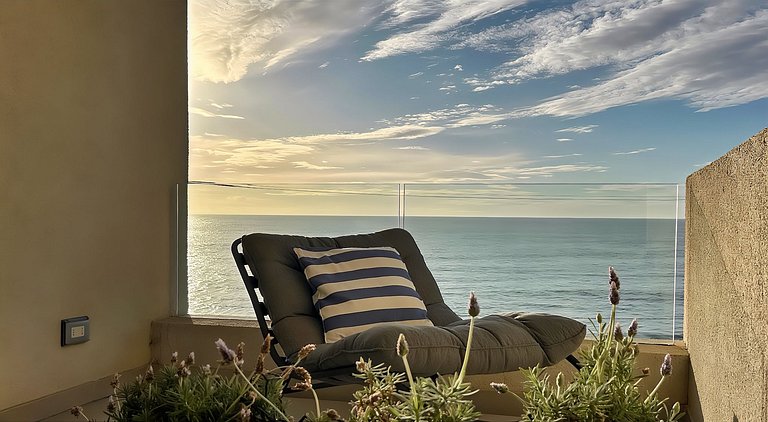 Cálido Estudio Frente al mar